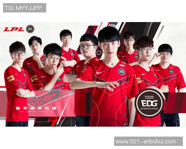 南京足球队与广州足球队赛后复盘团队协作的成功与不足分析